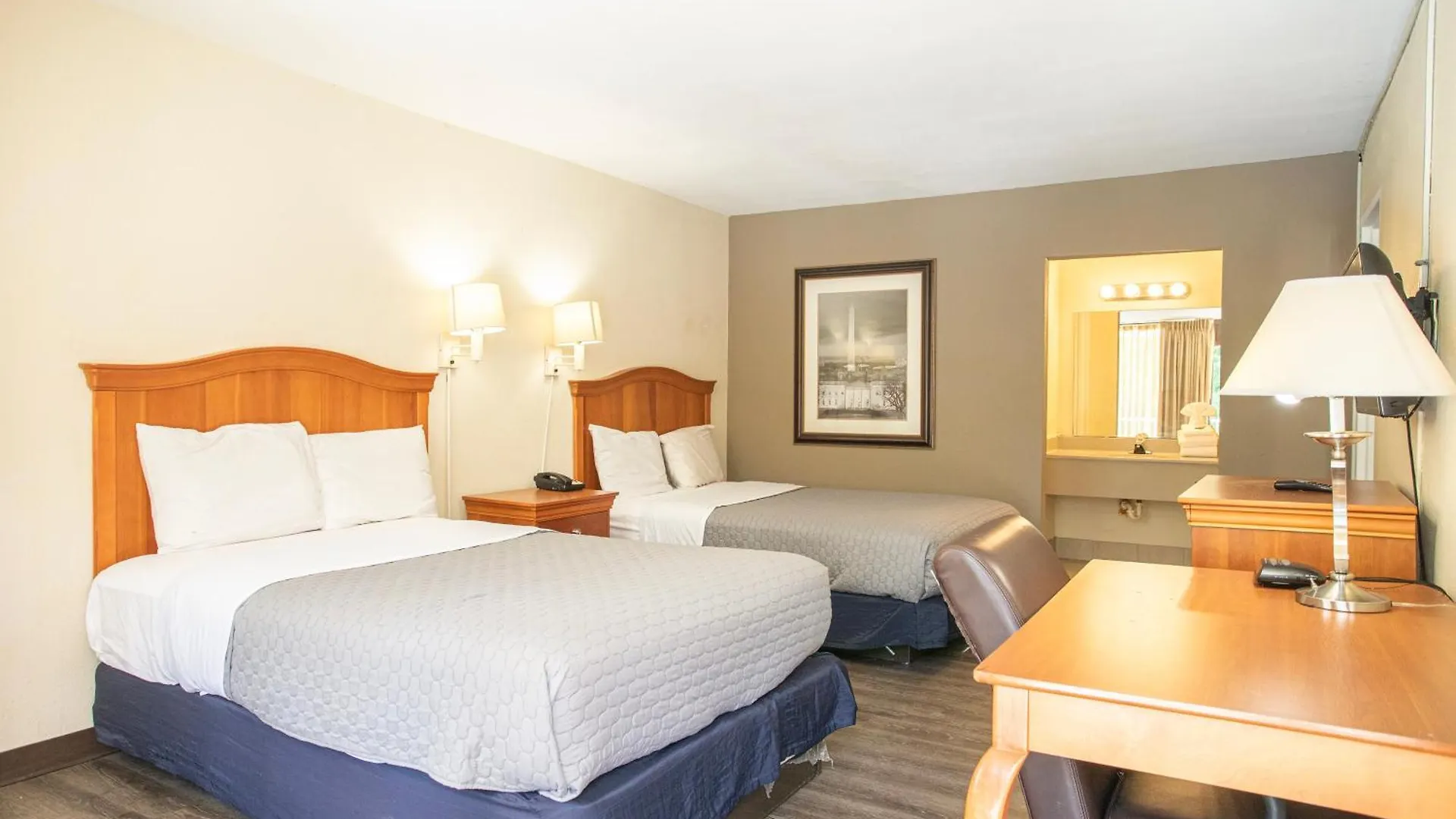 6 Smart Budget Hotels Near Elon University School of Law