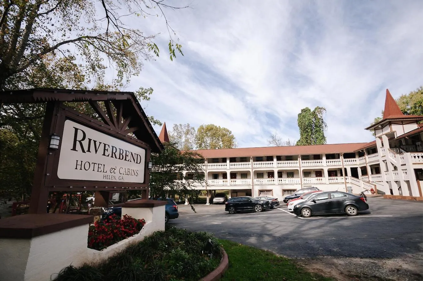 Where to Stay Near Babyland General Hospital: 4 Budget Hotels